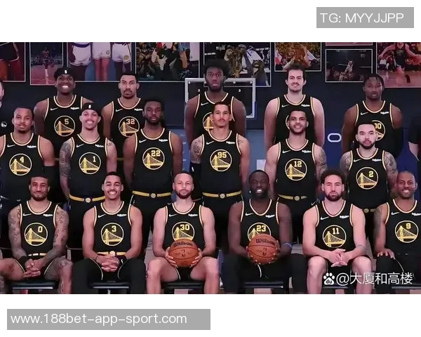 勇士半场领先鹈鹕穆迪三分雨巴特勒表现出色墨菲贡献全面